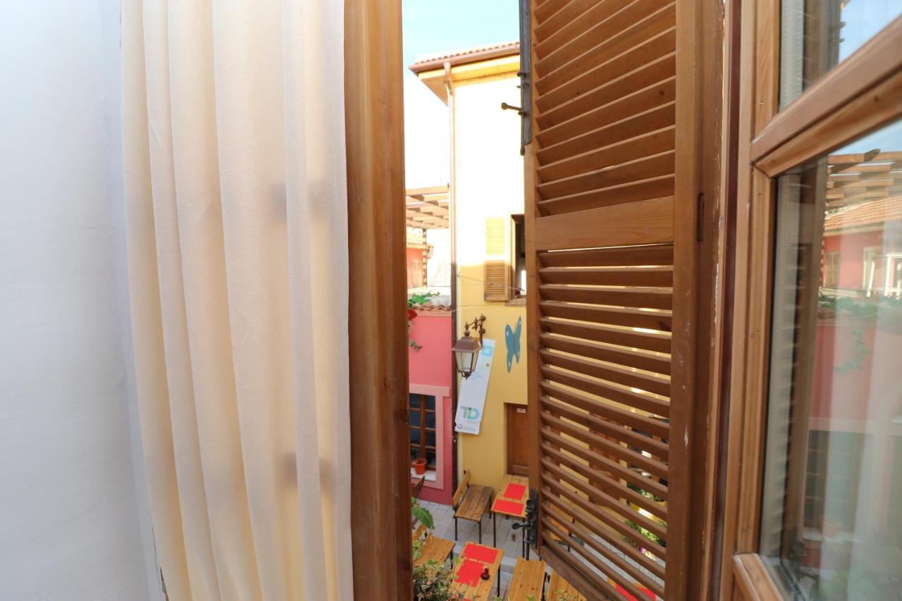 Bed and Breakfast Gaia à Vlorë Extérieur photo